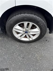 2018 Ford Edge SEL   - Photo 9 - Toms River, NJ 08753