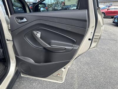 2018 Ford Escape SE   - Photo 15 - Toms River, NJ 08753