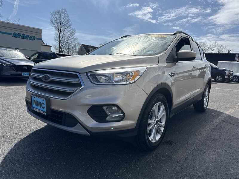 2018 Ford Escape SE   - Photo 1 - Toms River, NJ 08753