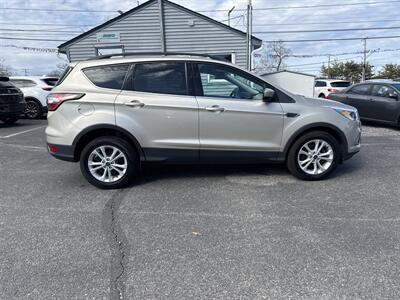 2018 Ford Escape SE   - Photo 6 - Toms River, NJ 08753