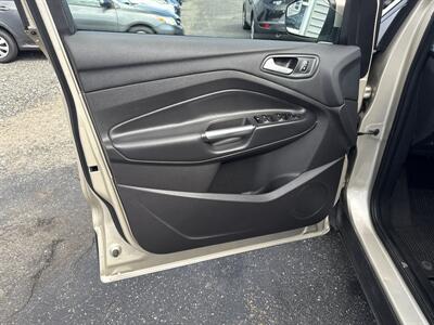 2018 Ford Escape SE   - Photo 16 - Toms River, NJ 08753