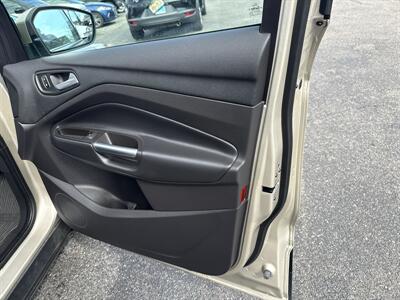 2018 Ford Escape SE   - Photo 14 - Toms River, NJ 08753