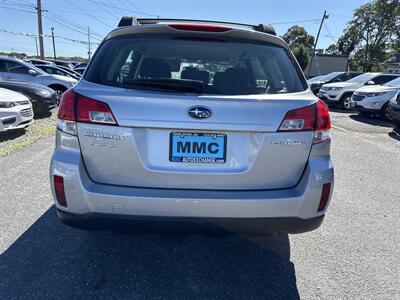 2013 Subaru Outback 2.5i   - Photo 8 - Toms River, NJ 08753
