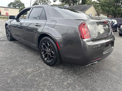 2019 Chrysler 300 Series S   - Photo 4 - Toms River, NJ 08753