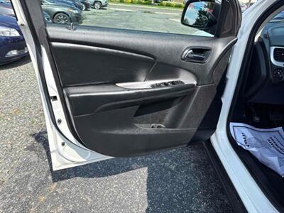 2017 Dodge Journey SXT   - Photo 17 - Toms River, NJ 08753
