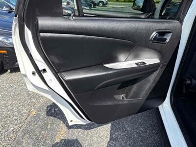 2017 Dodge Journey SXT   - Photo 18 - Toms River, NJ 08753