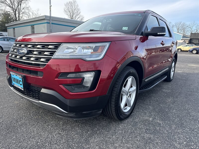 2016 Ford Explorer XLT   - Photo 1 - Toms River, NJ 08753