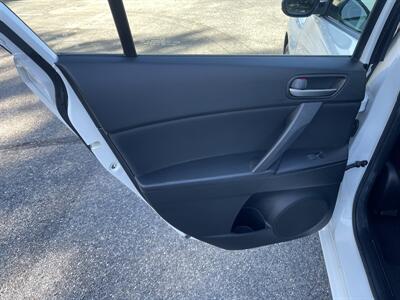 2013 Mazda Mazda3 i SV - Photo 15 - Toms River, NJ 08753