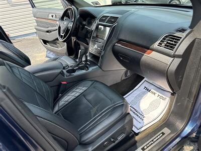 2017 Ford Explorer Platinum   - Photo 11 - Toms River, NJ 08753