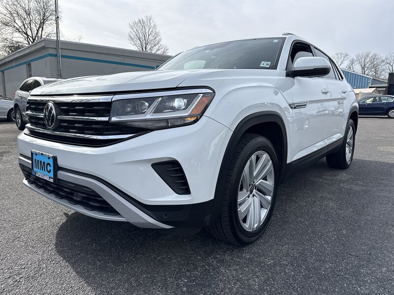 2021 Volkswagen Atlas Cross Sport SE w/Tech