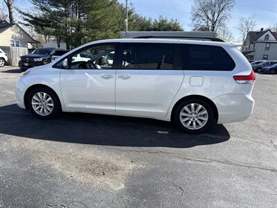 2014 Toyota Sienna Limited 7-Passenger   - Photo 5 - Toms River, NJ 08753