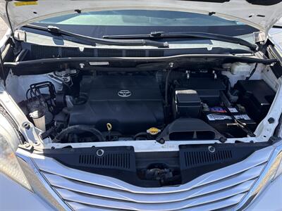 2014 Toyota Sienna Limited 7-Passenger   - Photo 18 - Toms River, NJ 08753