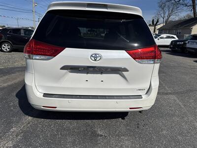 2014 Toyota Sienna Limited 7-Passenger   - Photo 8 - Toms River, NJ 08753