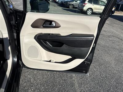 2019 Chrysler Pacifica Touring L 35th Anniversar - Photo 14 - Toms River, NJ 08753