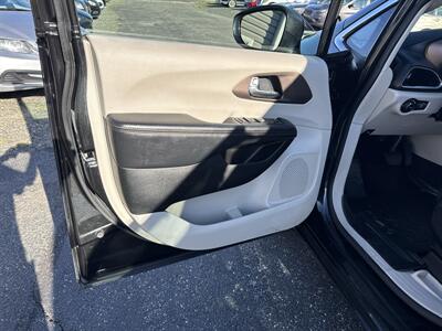 2019 Chrysler Pacifica Touring L 35th Anniversar - Photo 15 - Toms River, NJ 08753