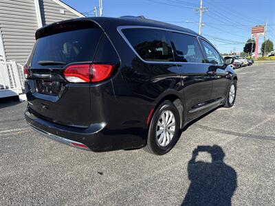 2019 Chrysler Pacifica Touring L 35th Anniversar - Photo 3 - Toms River, NJ 08753