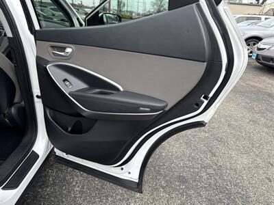 2017 Hyundai SANTA FE Sport 2.4L - Photo 15 - Toms River, NJ 08753