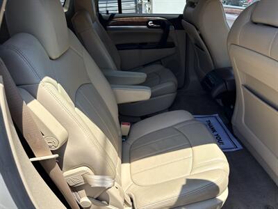 2010 Buick Enclave CXL   - Photo 12 - Toms River, NJ 08753