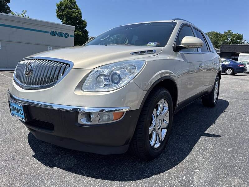 2010 Buick Enclave CXL   - Photo 1 - Toms River, NJ 08753
