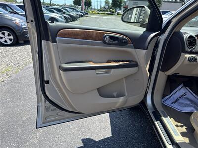 2010 Buick Enclave CXL   - Photo 17 - Toms River, NJ 08753