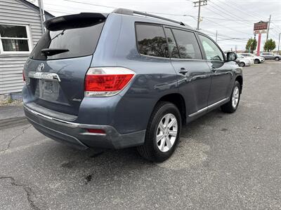 2011 Toyota Highlander SE   - Photo 3 - Toms River, NJ 08753