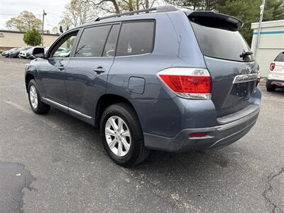 2011 Toyota Highlander SE   - Photo 4 - Toms River, NJ 08753