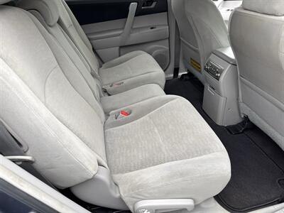 2011 Toyota Highlander SE   - Photo 12 - Toms River, NJ 08753