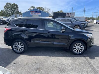 2017 Ford Escape Titanium   - Photo 7 - Toms River, NJ 08753