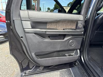 2019 Ford Expedition MAX Limited   - Photo 19 - Toms River, NJ 08753
