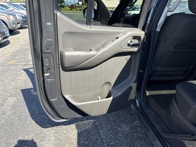 2013 Nissan Frontier PRO-4X - Photo 17 - Toms River, NJ 08753