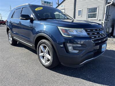 2017 Ford Explorer XLT   - Photo 2 - Toms River, NJ 08753