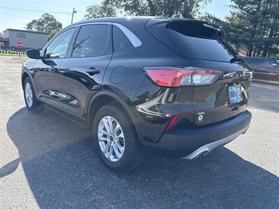 2020 Ford Escape SE   - Photo 4 - Toms River, NJ 08753