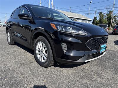 2020 Ford Escape SE   - Photo 2 - Toms River, NJ 08753