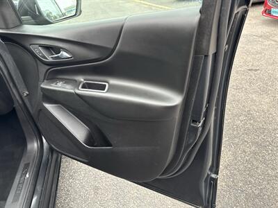 2019 Chevrolet Equinox LT   - Photo 14 - Toms River, NJ 08753
