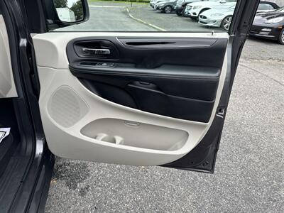 2018 Dodge Grand Caravan SXT - Photo 15 - Toms River, NJ 08753