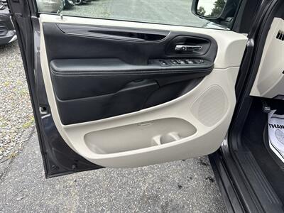 2018 Dodge Grand Caravan SXT - Photo 16 - Toms River, NJ 08753