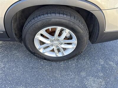 2015 Kia Sorento LX   - Photo 9 - Toms River, NJ 08753