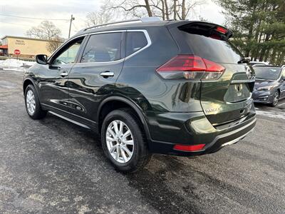 2018 Nissan Rogue SV - Photo 4 - Toms River, NJ 08753