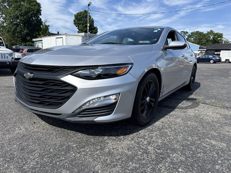2019 Chevrolet Malibu LT   - Photo 1 - Toms River, NJ 08753