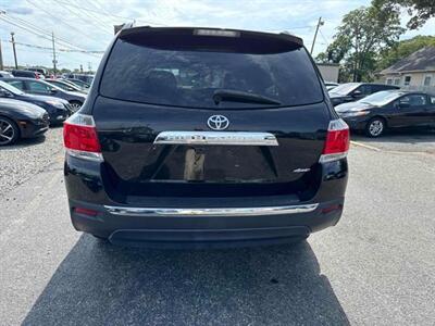 2012 Toyota Highlander SE - Photo 8 - Toms River, NJ 08753