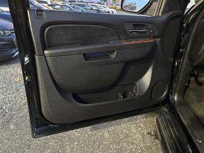 2012 Chevrolet Avalanche LT   - Photo 20 - Toms River, NJ 08753