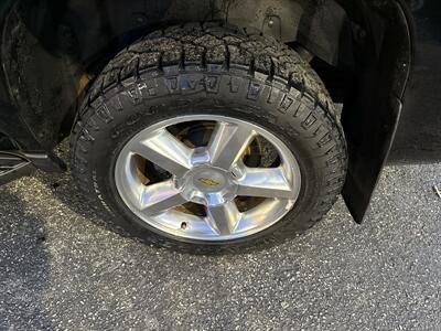 2012 Chevrolet Avalanche LT   - Photo 9 - Toms River, NJ 08753