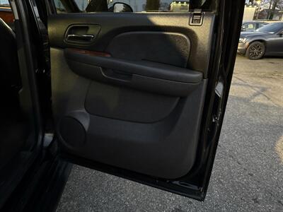 2012 Chevrolet Avalanche LT   - Photo 19 - Toms River, NJ 08753