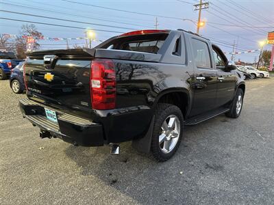 2012 Chevrolet Avalanche LT   - Photo 3 - Toms River, NJ 08753