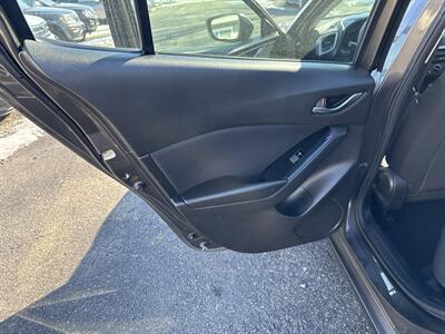 2017 Mazda Mazda3 Sport   - Photo 17 - Toms River, NJ 08753