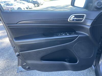 2015 Jeep Grand Cherokee Laredo   - Photo 8 - Toms River, NJ 08753