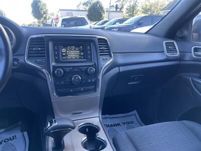 2015 Jeep Grand Cherokee Laredo   - Photo 18 - Toms River, NJ 08753