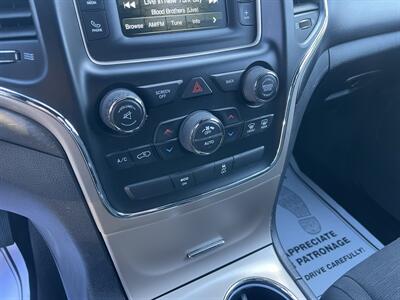 2015 Jeep Grand Cherokee Laredo   - Photo 13 - Toms River, NJ 08753