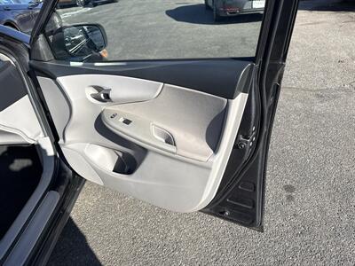 2011 Toyota Corolla LE   - Photo 13 - Toms River, NJ 08753