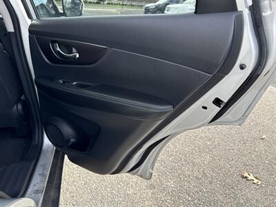 2015 Nissan Rogue SV - Photo 14 - Toms River, NJ 08753